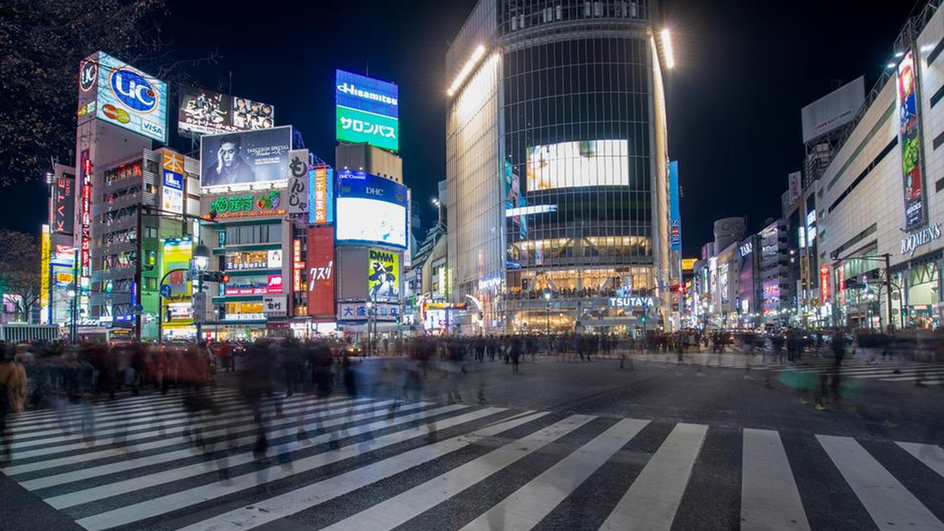 Meta Flex X wearable Tokyo Shibuya Crosswalk air q