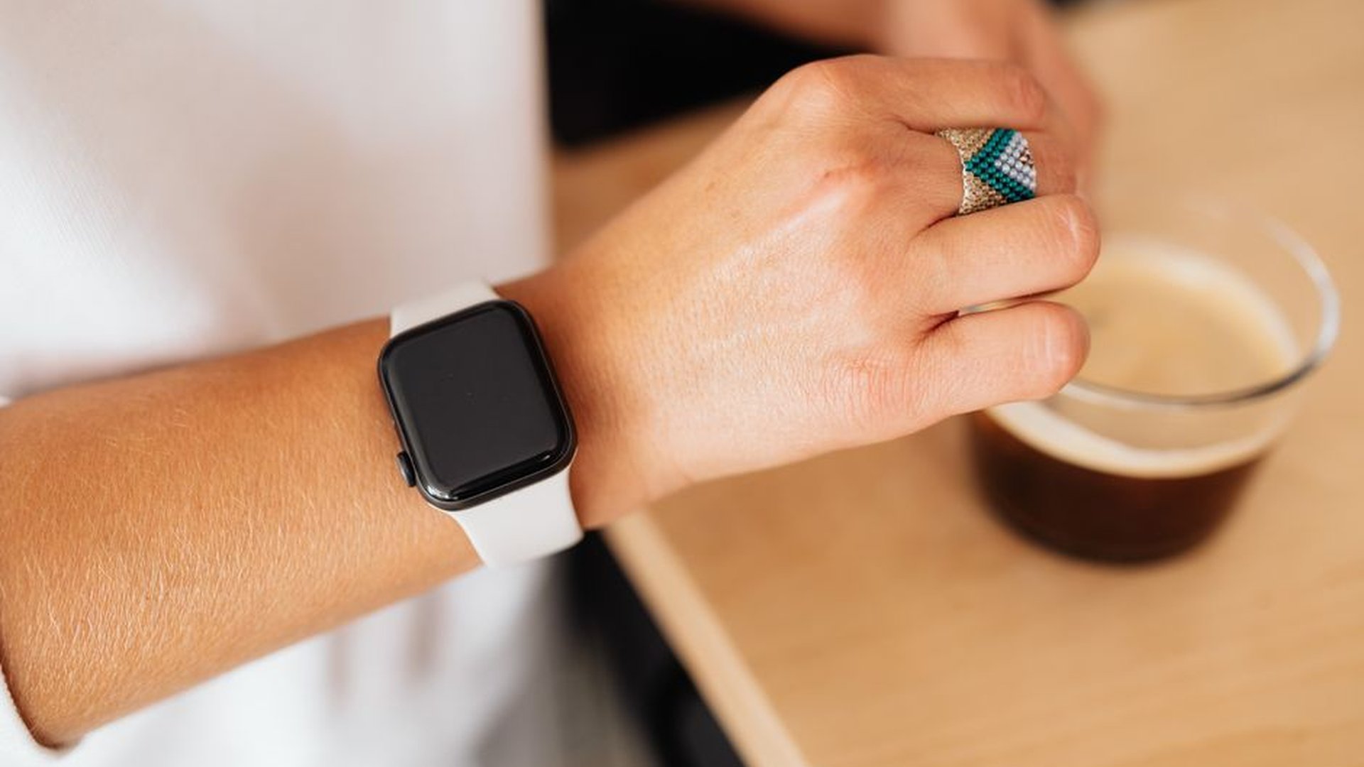 OURA Ring Gen 4 wrist wearable night sleep trackin